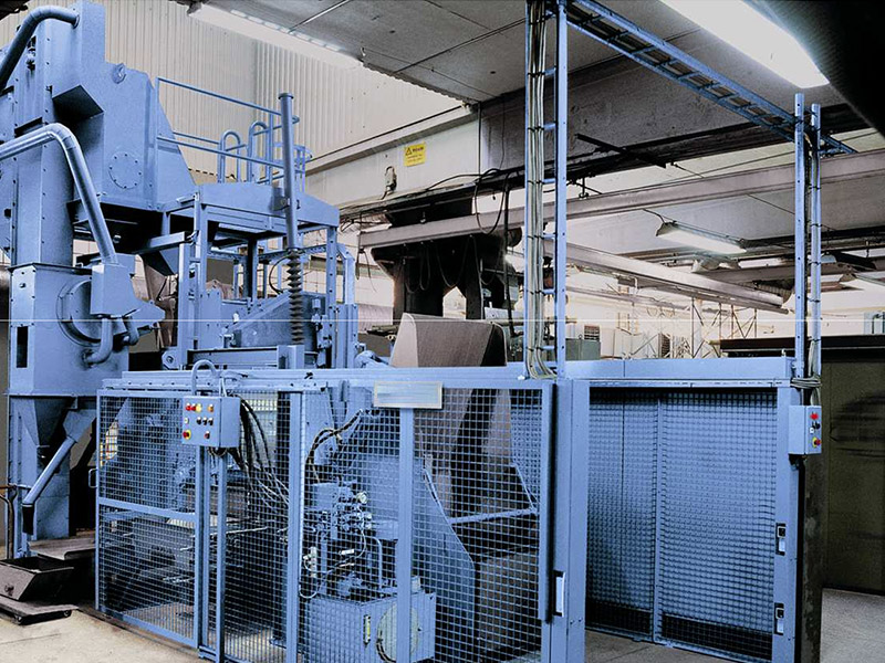 Batch Apron fountry Blasting