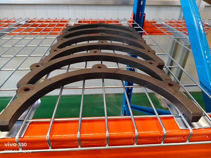 Curved Liner / Curved Wear Liner