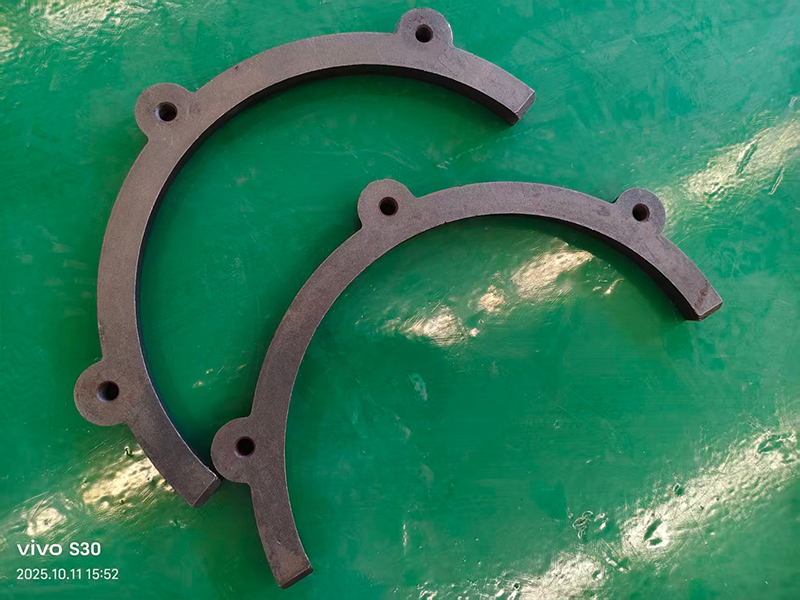 Curved Liner / Curved Wear Liner