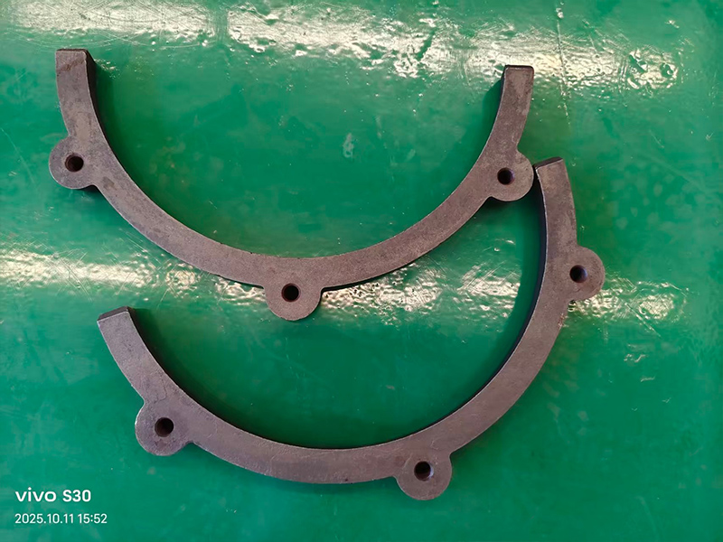 Curved Liner / Curved Wear Liner